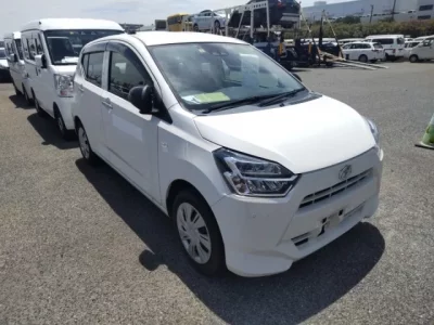 Daihatsu MIRA E S