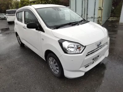Daihatsu MIRA E S