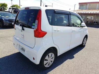 Mitsubishi EK WAGON