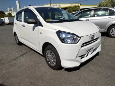 Daihatsu MIRA E S