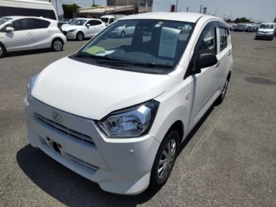 Daihatsu MIRA E S