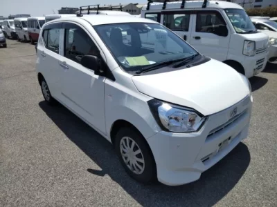 Daihatsu MIRA E S