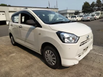 Daihatsu MIRA E S