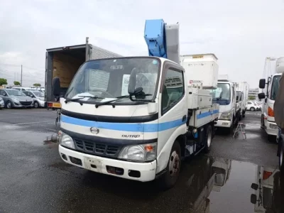 Hino DUTRO