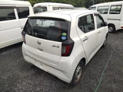 Daihatsu MIRA E S