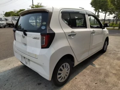 Daihatsu MIRA E S
