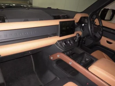 Rover DEFENDER