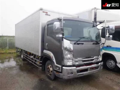Isuzu TRUCK