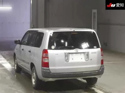 Toyota SUCCEED