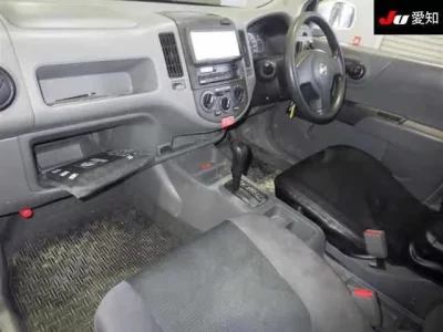 Nissan AD