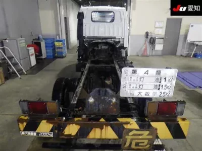 Isuzu TRUCK