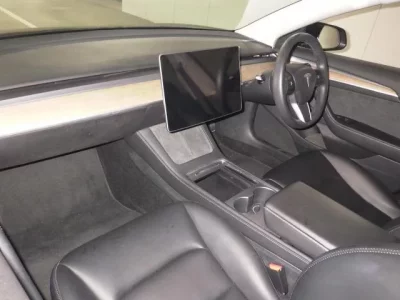 Tesla MODEL3