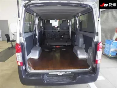 Nissan CARAVAN VAN