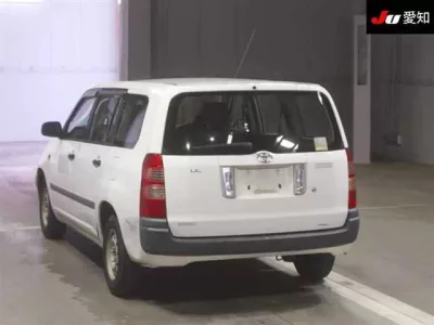 Toyota SUCCEED