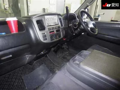 Nissan CARAVAN VAN