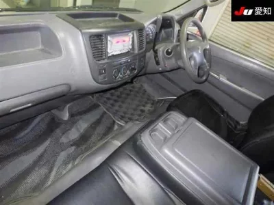 Nissan CARAVAN VAN