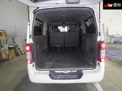 Nissan CARAVAN VAN
