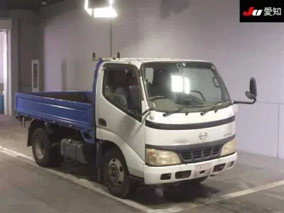 Hino DUTRO