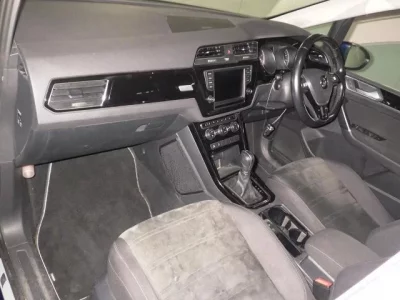 Volkswagen GOLF TOURAN