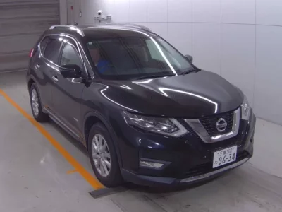 Nissan X-TRAIL