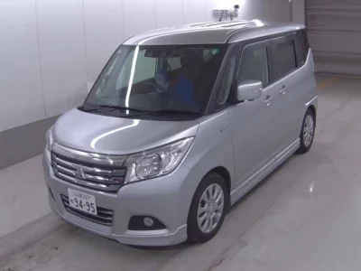 Mitsubishi DELICA D2