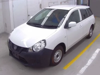 Nissan AD