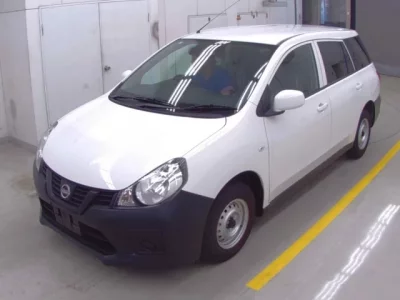 Nissan AD