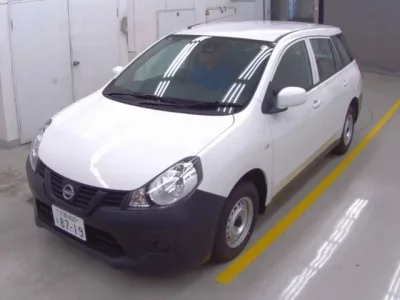 Nissan AD