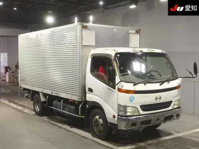 Hino DUTRO