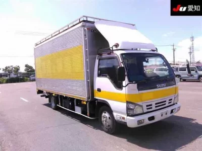 Isuzu ELF