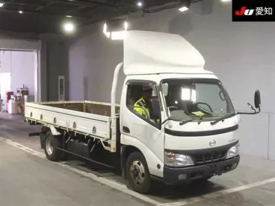 Hino DUTRO