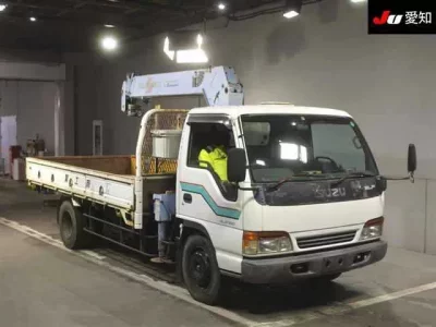 Isuzu ELF