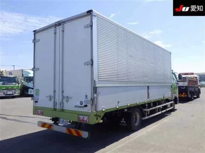 Mitsubishi FUSO FIGHTER