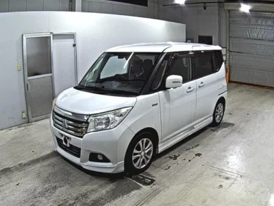 Mitsubishi DELICA D2