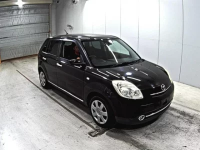 Mazda VERISA