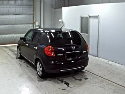 Mazda VERISA