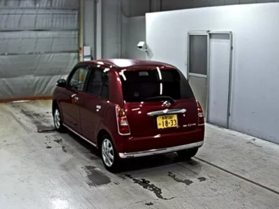 Daihatsu MIRA