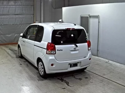 Toyota PORTE