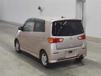 Daihatsu MAX
