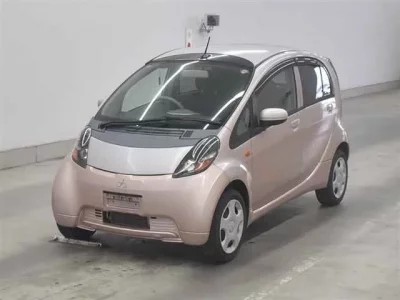 Mitsubishi I