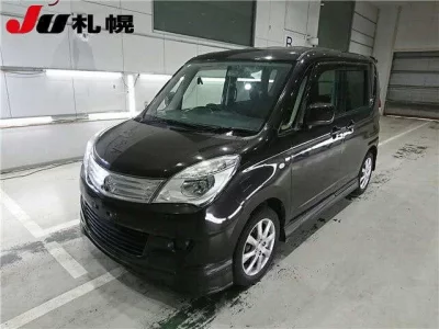 Mitsubishi DELICA D2