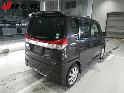 Mitsubishi DELICA D2