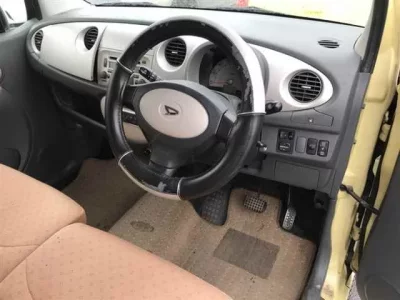 Daihatsu MOVE LATTE