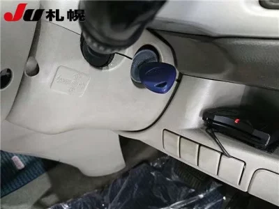 Subaru R2