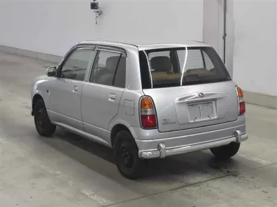 Daihatsu MIRA