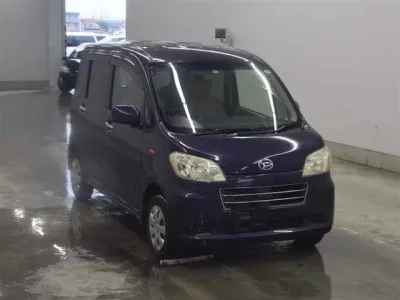 Daihatsu TANTO EXE