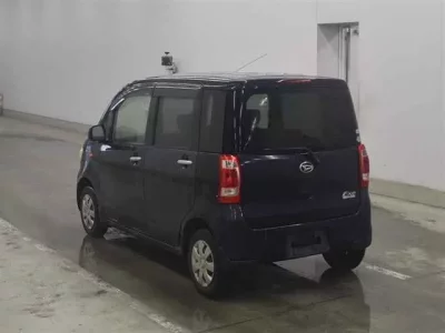 Daihatsu TANTO EXE