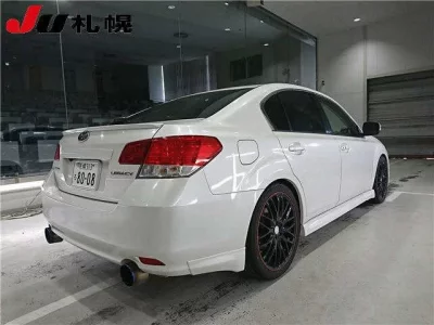 Subaru LEGACY B4