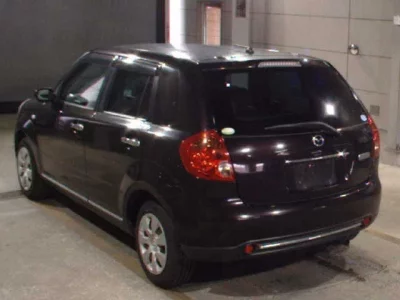 Mazda VERISA