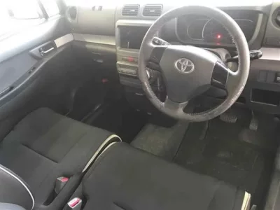 Toyota PIXIS SPACE
